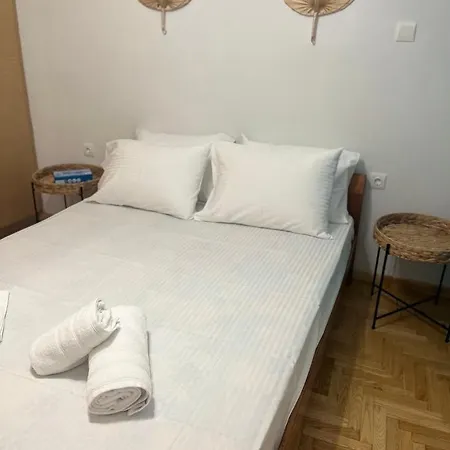 Queen Calliope Garden Suites Kavala Exterior photo